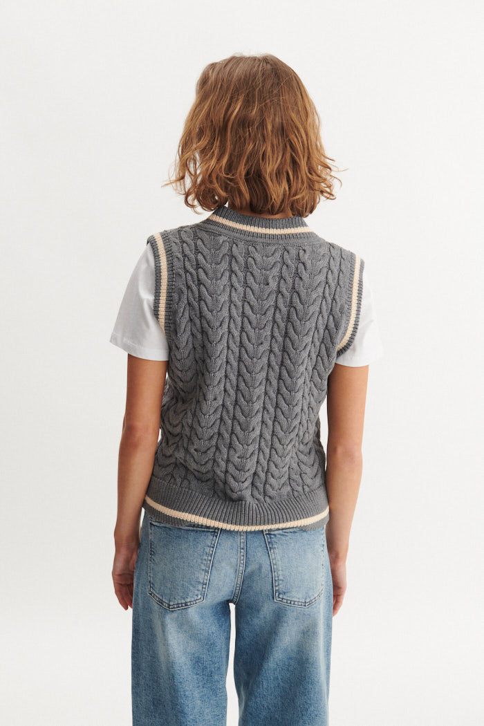 Basic Apparel Ally Cable Vest Vests 025 Grey Mel.