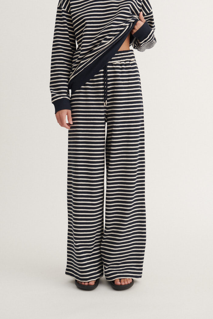 Basic Apparel Anneli Pants Pants 721 Sky captain / birch