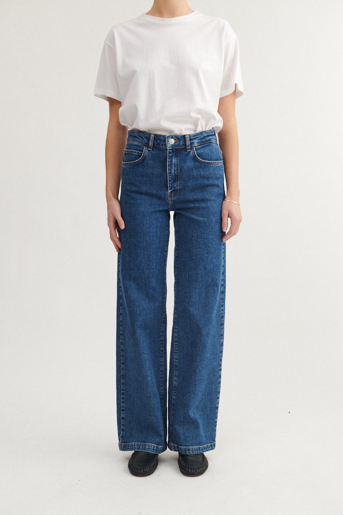 ORGANIC JEANS