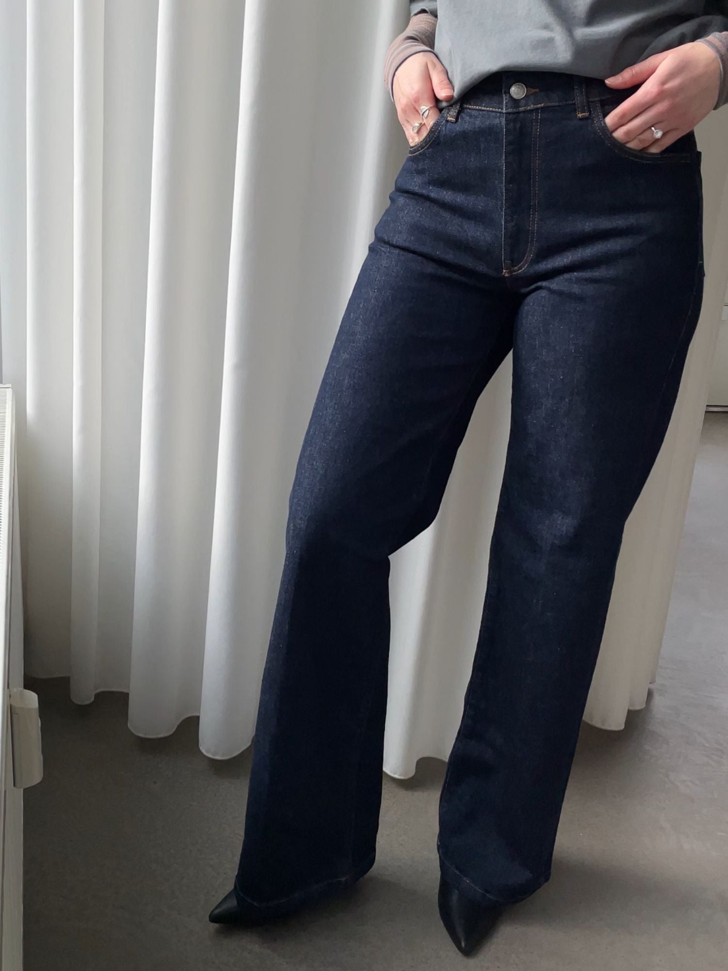 Basic Apparel Enya Rinse Wash Jeans Jeans 885 Raw denim