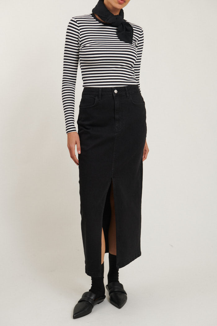 Basic Apparel Enya Skirt Nederdele 001 Black