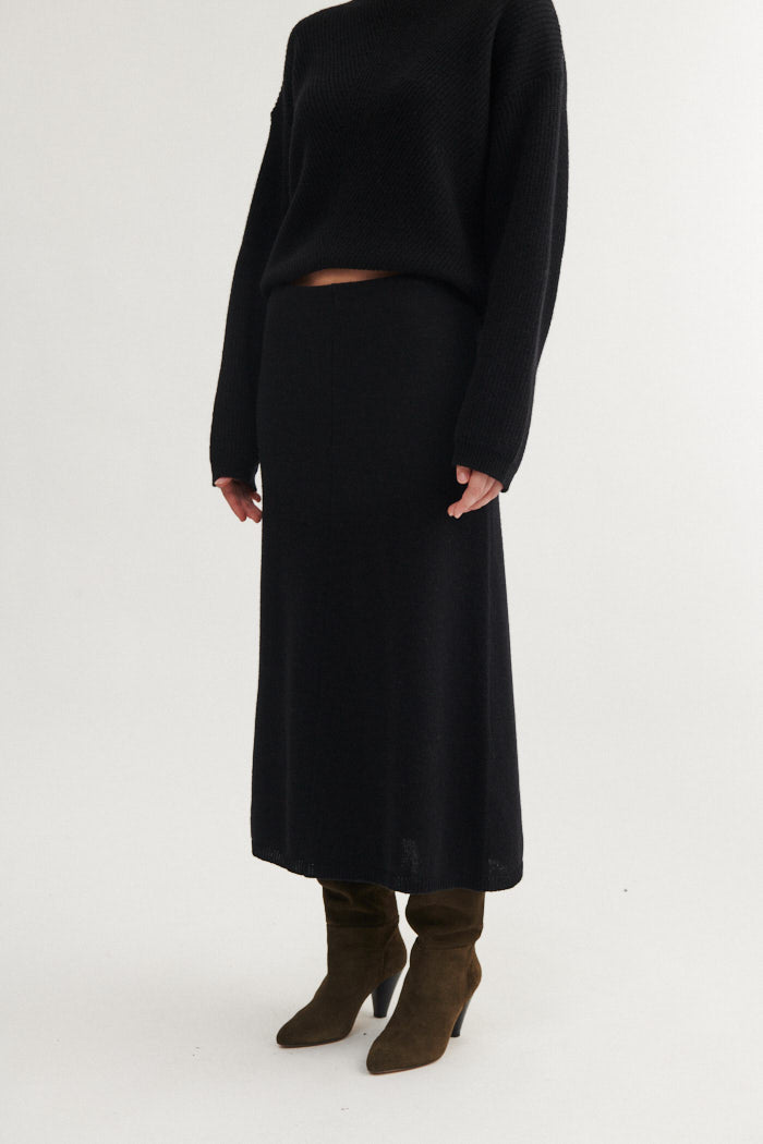 Basic Apparel Lise 3/4 Skirt Skirts 001 Black