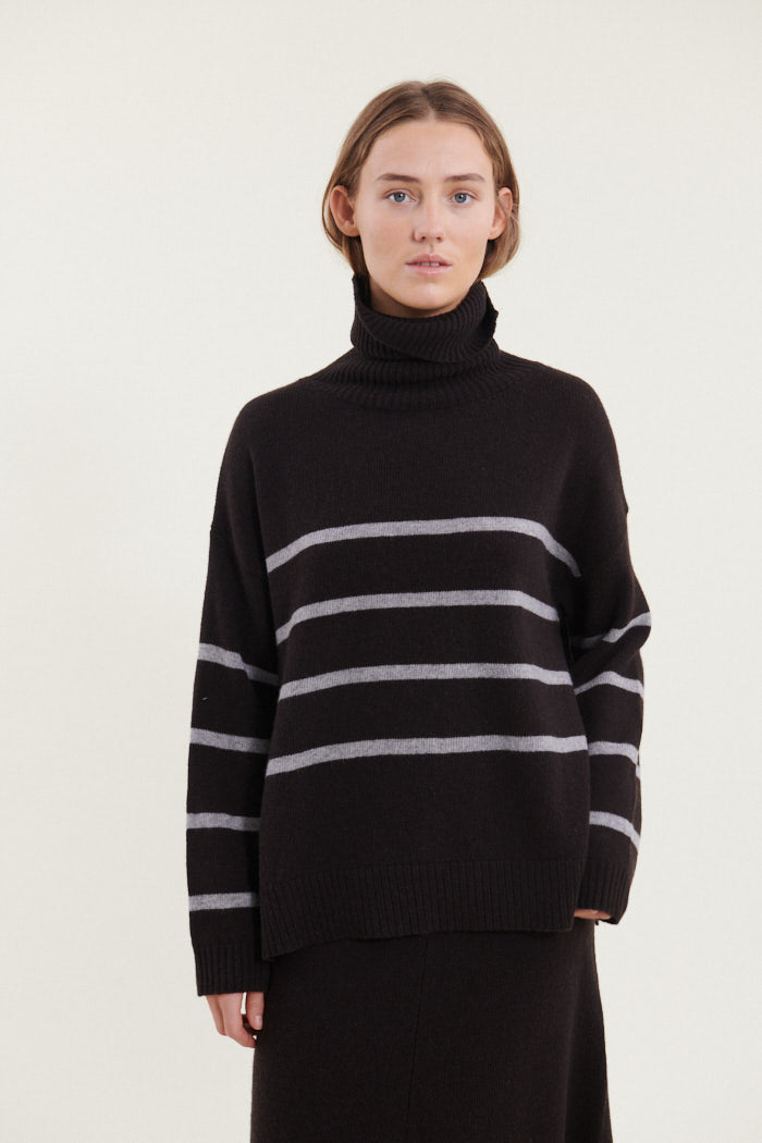 TURTLENECKS