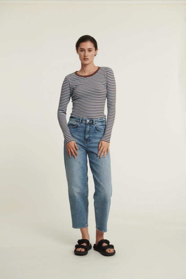 Basic Apparel Ludmilla LS Tee T-shirts 766 Carafe / dutch canal