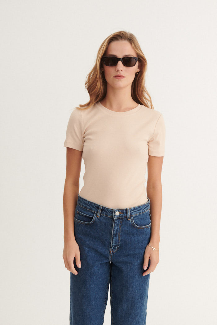 Basic Apparel Ludmilla O-Neck T-shirts 777 Smokey Grey