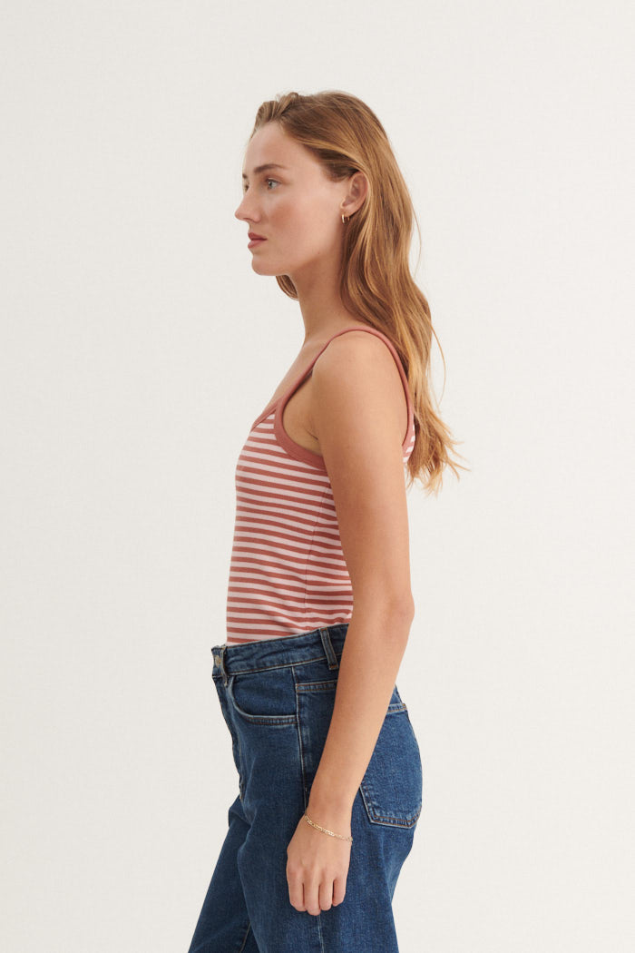 Basic Apparel Ludmilla Strap Top Tops & tank-tops 784 cedar wood / Rose shadow