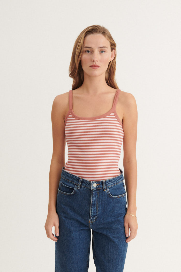 Basic Apparel Ludmilla Strap Top Tops & tank-tops 784 cedar wood / Rose shadow