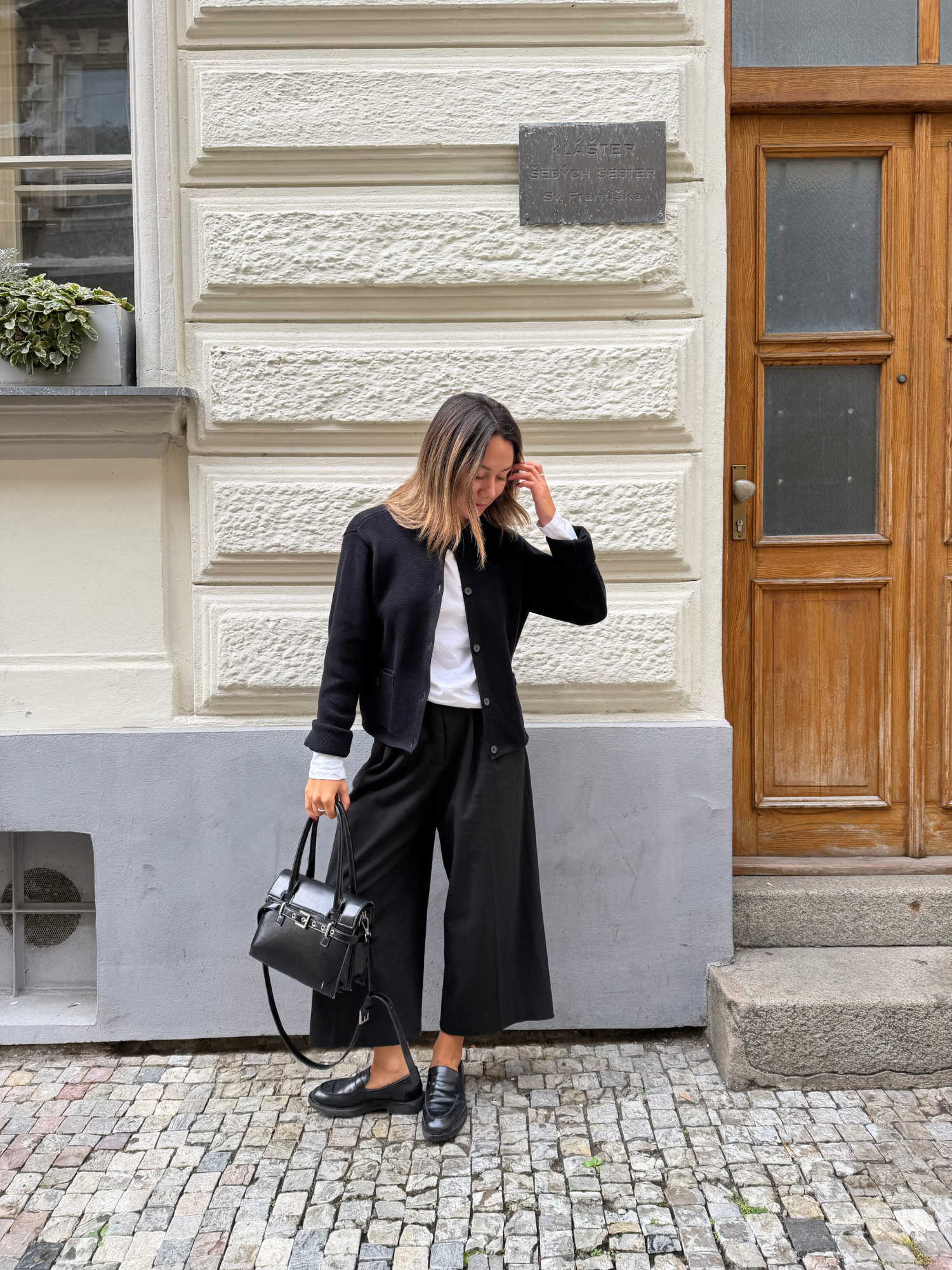 Basic Apparel Marjo Cropped Pants Bukser 001 Black