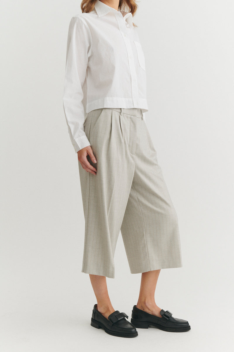 Basic Apparel Marjo Shorts Shorts 858 Chincilla