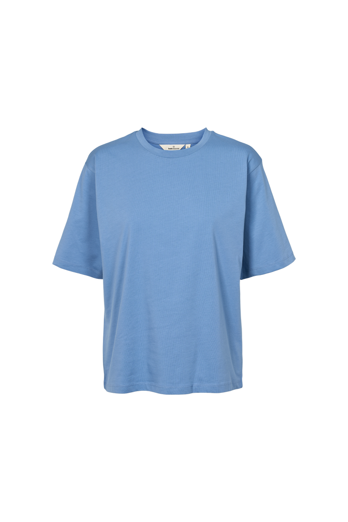 Basic Apparel Raja Tee T-shirts 757 Quiet harbor