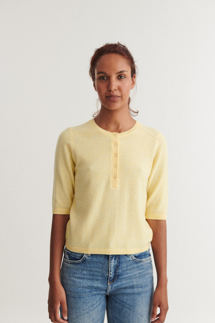 Basic Apparel Selem Granddad Tee Sweaters 878 Sunlight