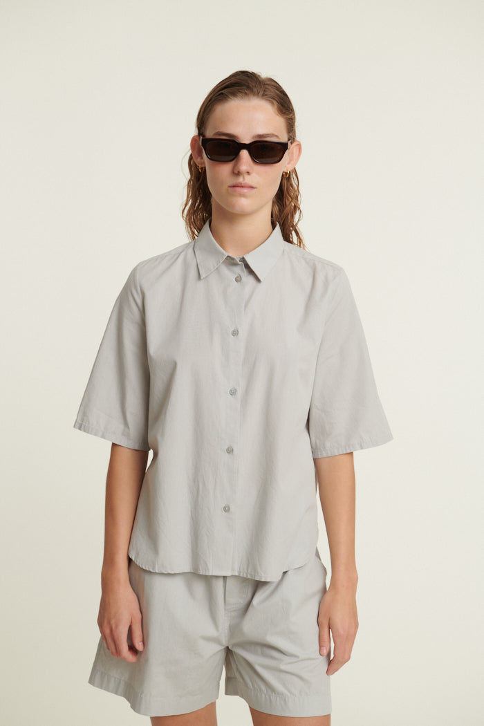 Basic Apparel Silje SS Shirt Skjorter 436 High rise